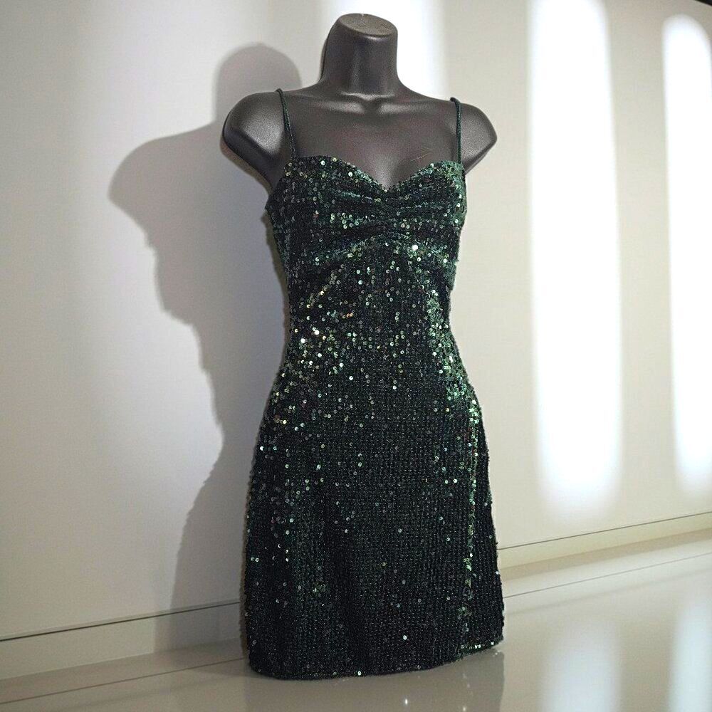 Zara Green Velour Sequined Stretch Size M Mini Cocktail Party Dress